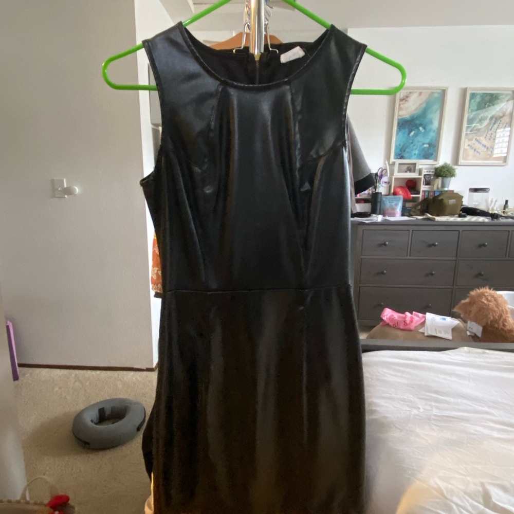 Tobi Faux Leather Elegant Black Sleeveless Dress